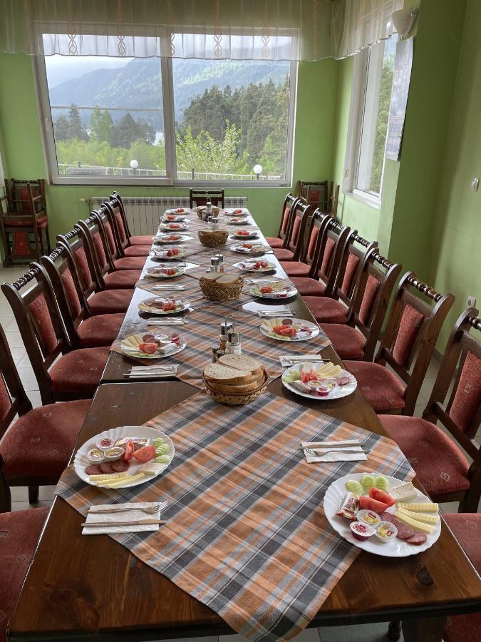 Family Hotel Panorama Sarnitsa Ngoại thất bức ảnh